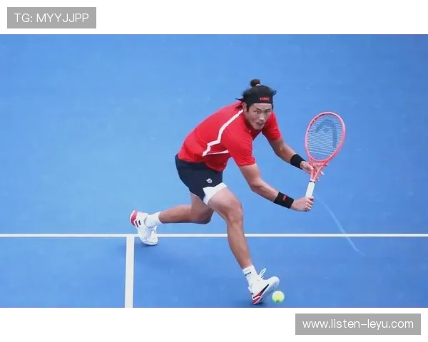 世界网球锦标赛落幕 新星崛起老将退役精彩瞬间回顾