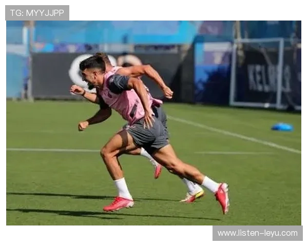 西班牙人俱乐部宣布新赛季阵容调整引发球迷热议